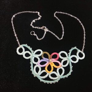 Lace necklace, tatted necklace. tatted jewelry, lace jewelry, tatting