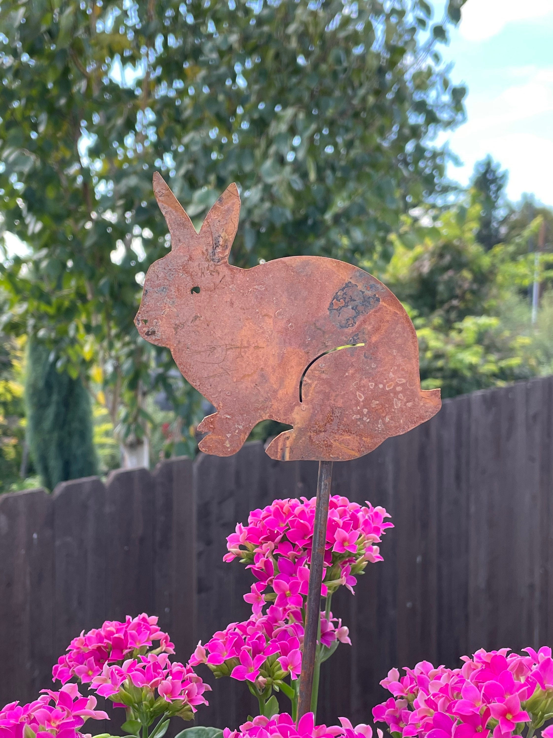 Bunny Garden Stake / Rusty Bunny Garden Decor / Rabbit Garden Pick ...