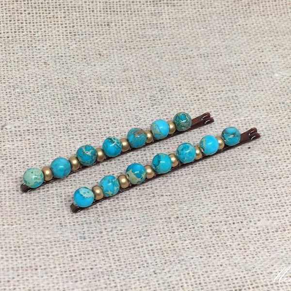 Turquoise blue beaded bobby pin set, blue Emperor stone hair grips, small beaded hairslides, blue barrettes, semi precious hairslides