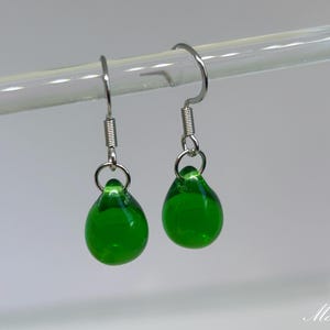 Green teardrop earrings, green earrings, gifts for green lover, simple green dangle earrings, Czech glass earrings, beaded dangle earrings