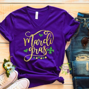 Mardi Gras Vneck Shirt Fleur De Lis Glitter Vinyl - Soft Unisex - Bella+Canvas - Purple Green Gold -  Louisiana V-Neck