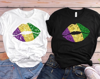 Mardi Gras Shirt Kiss Lips Glitter Vinyl, Soft Unisex V Neck Bella+Canvas Purple Green Gold, Womens Mardi Gras Shirt, Louisiana
