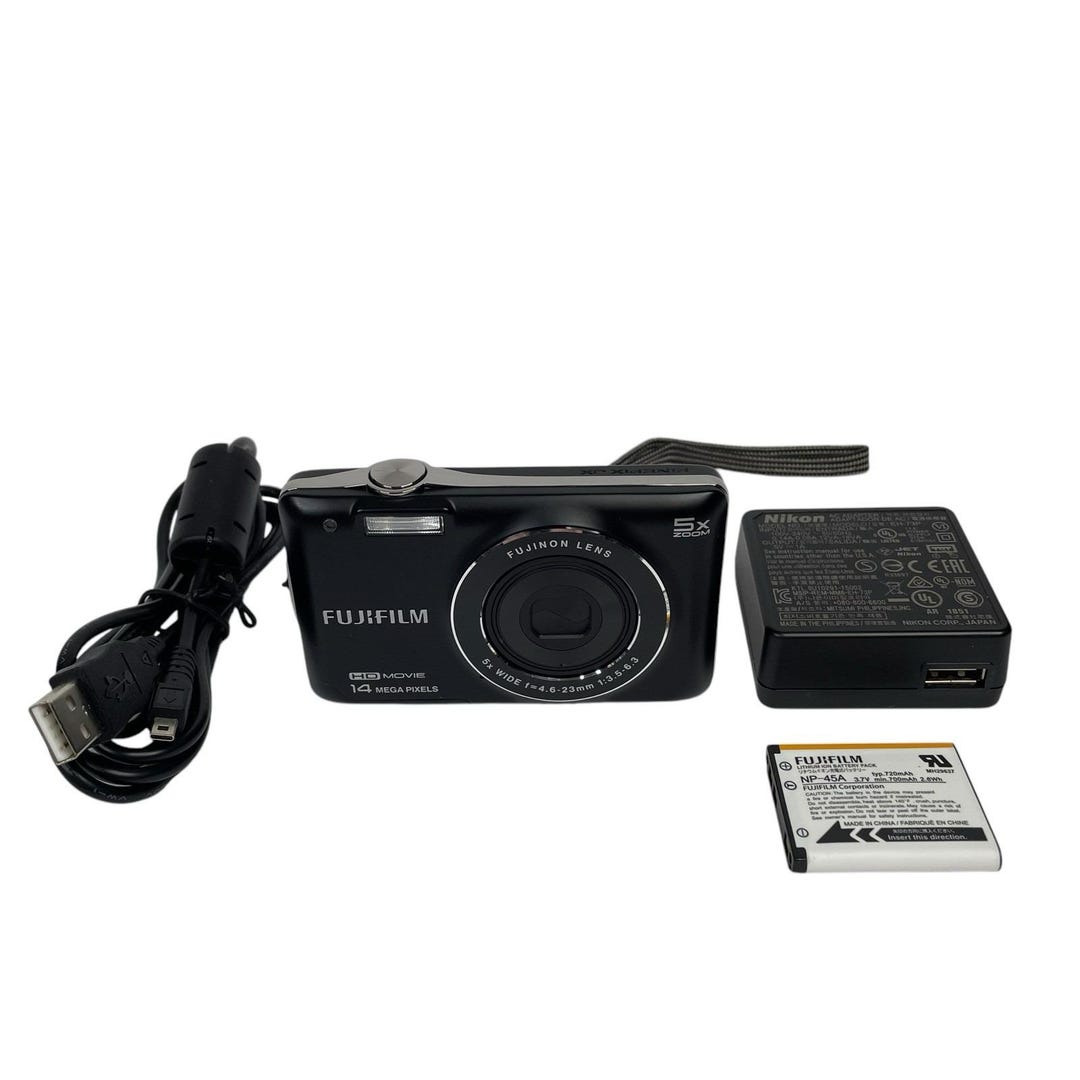 Fujifilm Finepix JX JX600 15MP Digital Camera Digicam Bundle