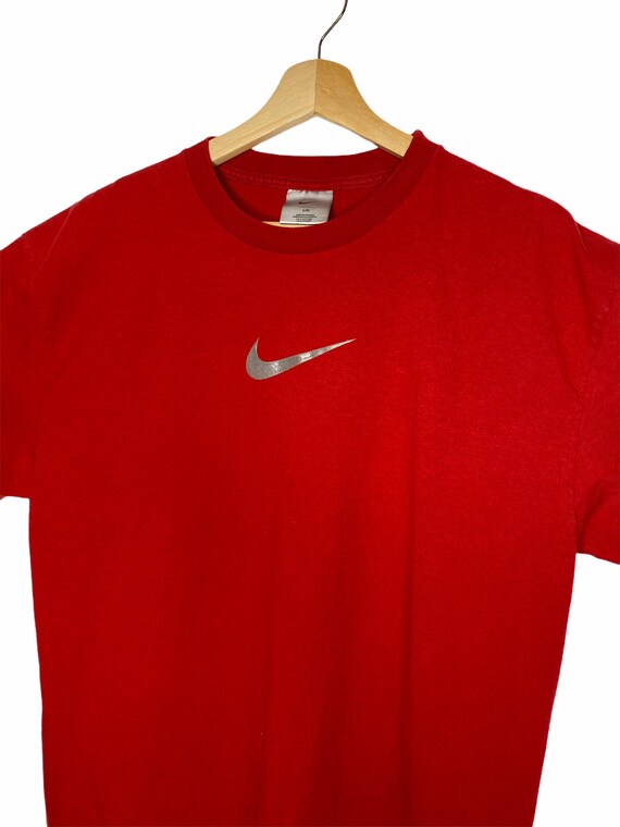 Center Swoosh Camisa Tamaño Rojo Grande - Etsy España