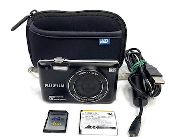 Fujifilm Finepix S4500 14MP Digital Camera With 30x Optical Lens