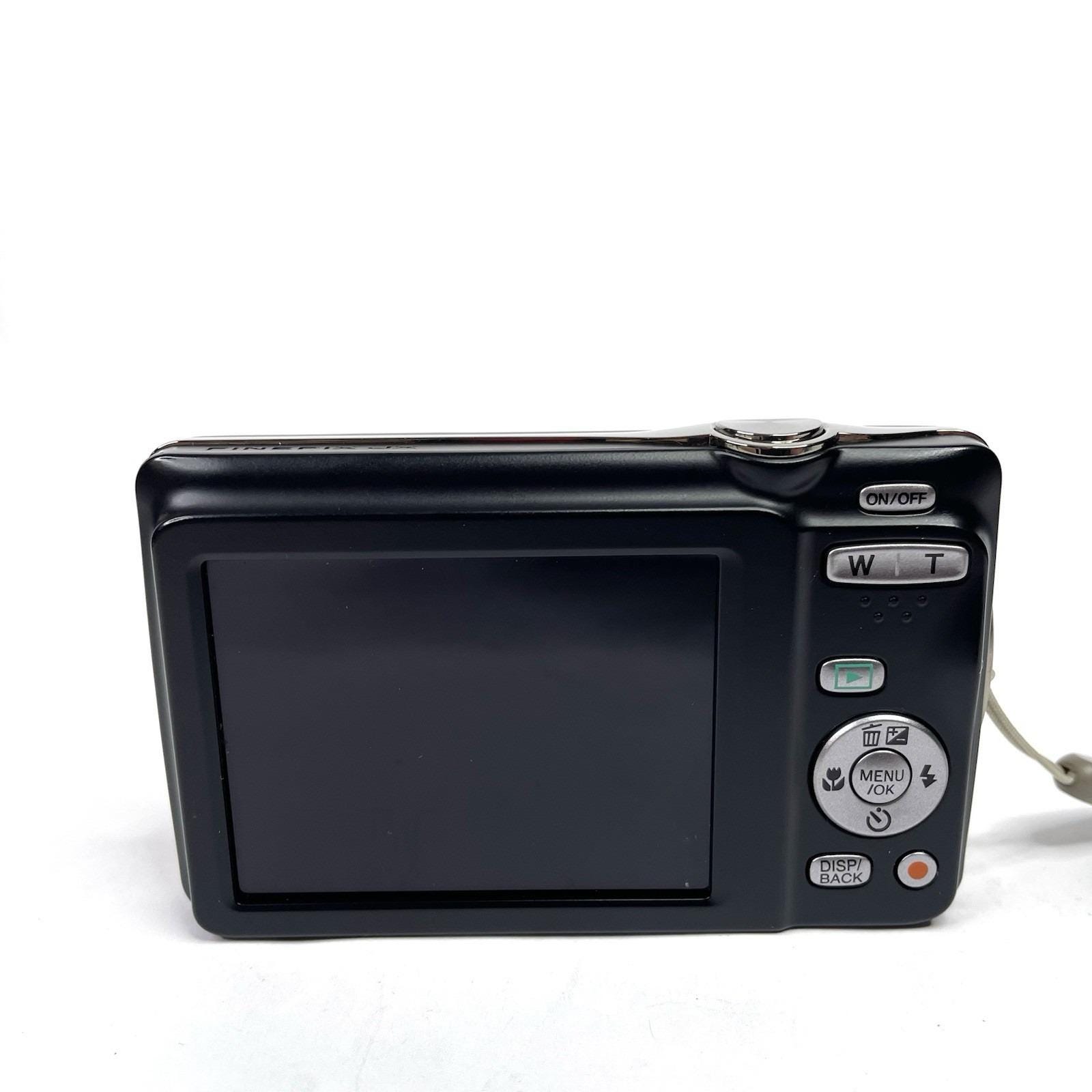 Fujifilm Finepix JX JX600 15MP Digital Camera Digicam Bundle W/SD