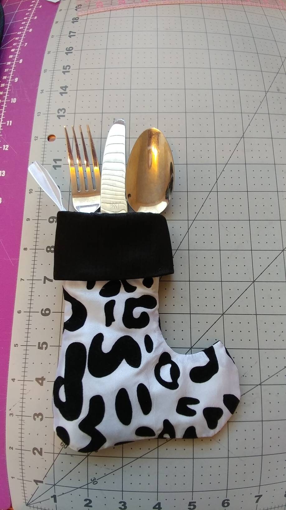 Handmade Gift Card And/or Silverware Holder! Mini Snow Leopard Flocked ...
