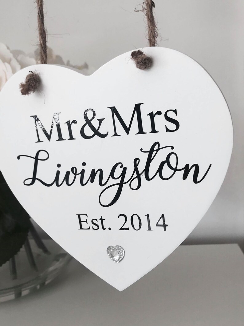 Rustic Style Personalsied Mr Mrs Heart Plaque Keepsake Gift Any
