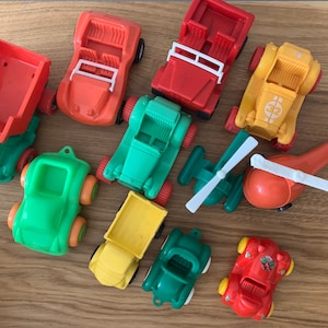 Vintage 11 Zweeds speelgoed van Galanite Zweden Viking Plast Zweden Flexi Toys