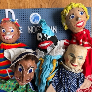 5x  Handmade Vintage paper mache Handpuppets