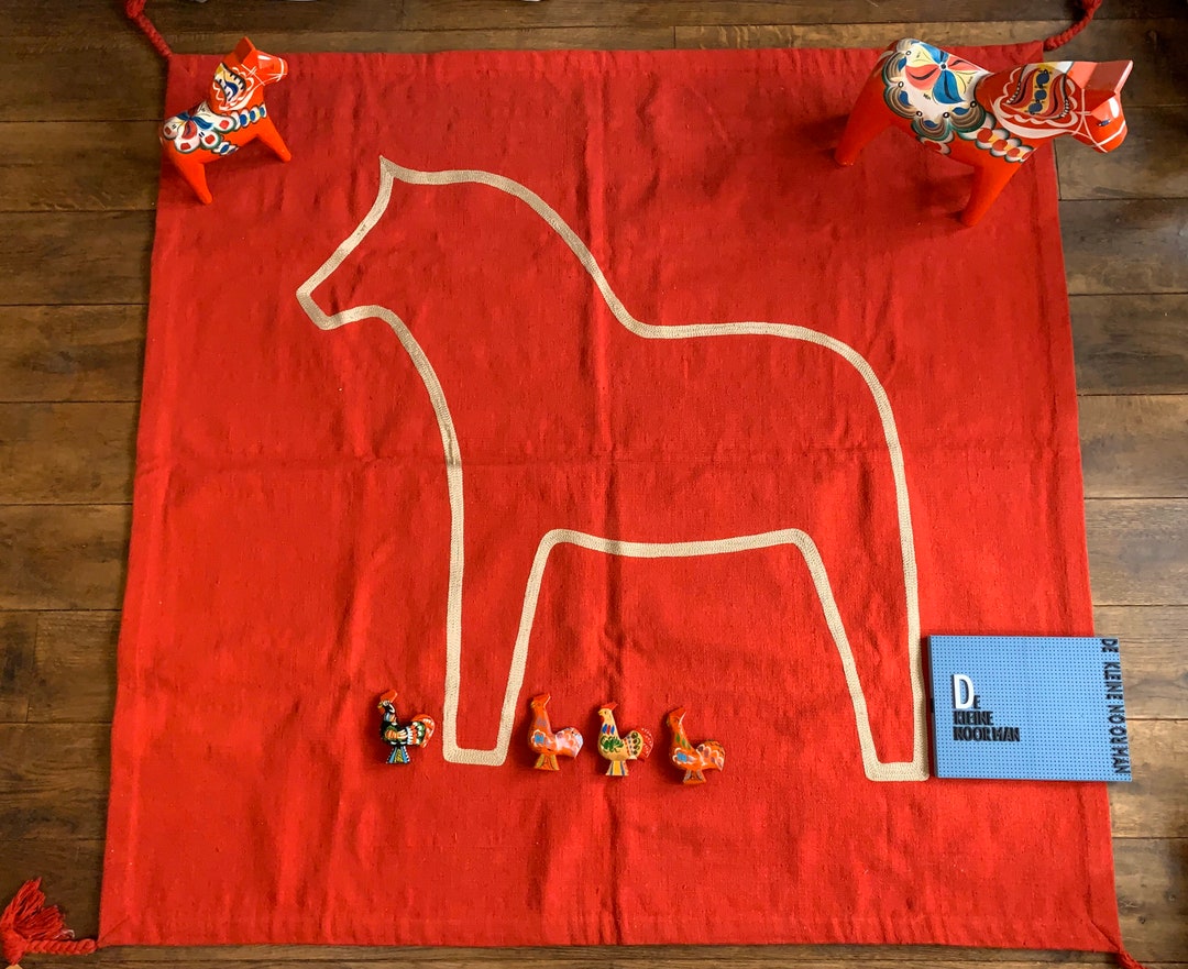 Dala Rugs Beautiful Swedish Dala Horses Dalahast Dalarna Horses Rug/ Carpet ...