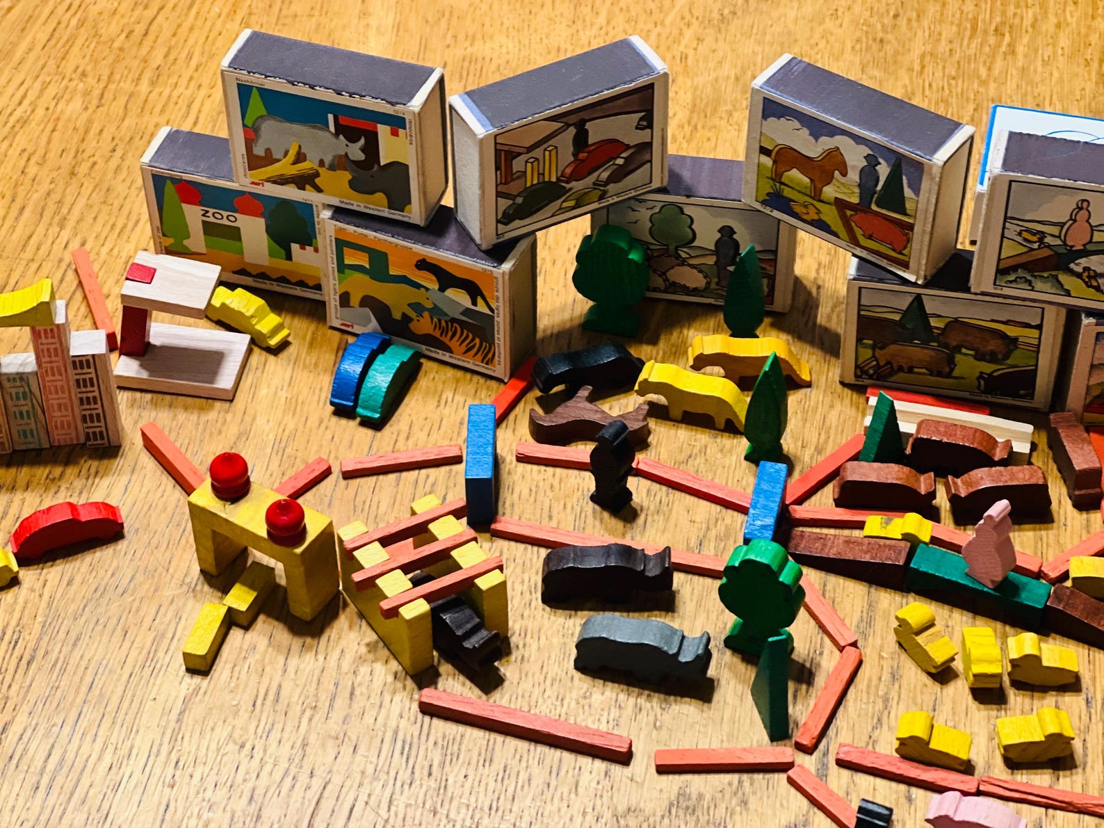 Miniature Zoo Juri - Ours Bruns Matchbox En Bois - Figurine Collection Occasion
