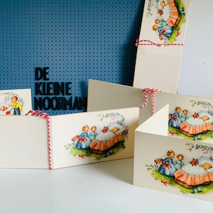 Set of 30 vintage Birth cards - Made in Belgium