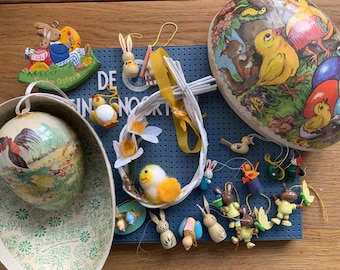 Lot of vintage German wooden and paper figurines eggs decoration for Easter / Papier Mache Egg Candy Container / Erzgebirge