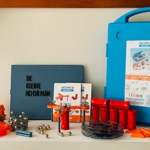 Geomag - Item 225 - Educational Mechanics Construction Game - Swiss Toys