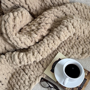 Hand Knitted Chenille Throw Blanket: Chunky Knit Home Decor