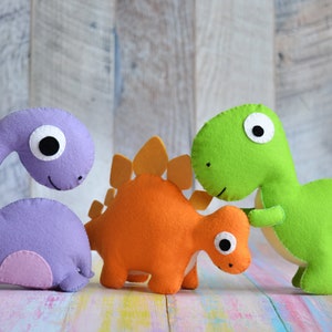 Felt stuffed plush dinosaur toy Cute dinosaurus baby shower gift Dino toy Toddler stuffed toy image 1