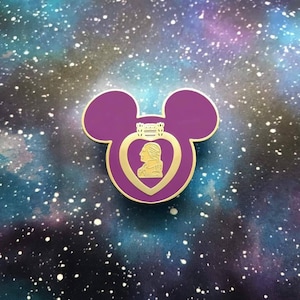 Militär Maus Lila Herz Fantasy Pin
