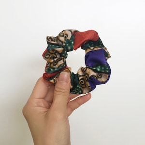 African Print Scrunchies // 100% Waxed Printed Cotton / One Size / READY TO SHIP