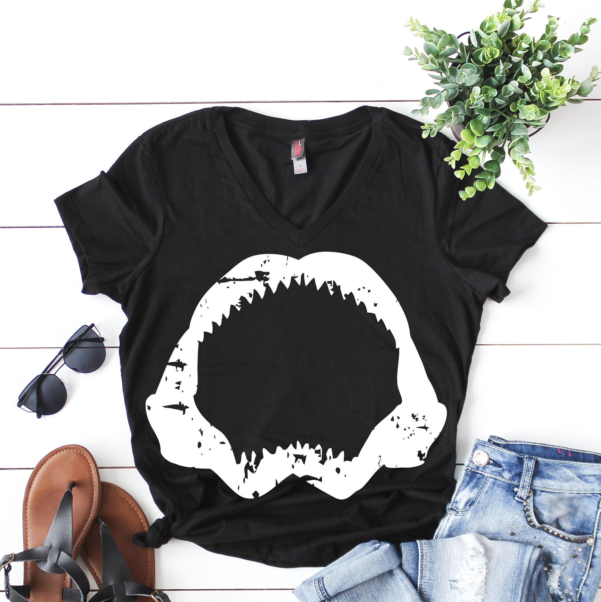 Free Free Shark Week Svg 518 SVG PNG EPS DXF File