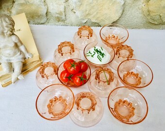 SET of 12 vintage salmon pink depression glass ice cream bowls, sorbet dishes, elegant stemless French champagne coupes from the 1930s.