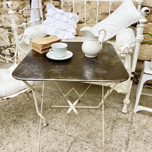 Vintage French patio table, small size rustic distressed grey and white garden table with folding legs, garden table with a beautiful patina