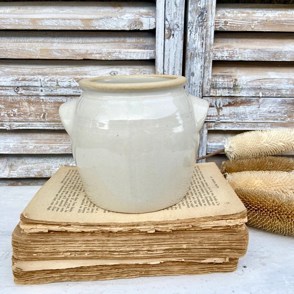 Antique French confit pot, vintage beige hand thrown storage jar, small size glazed stoneware jar, perfect as kitchen utensils storage jar