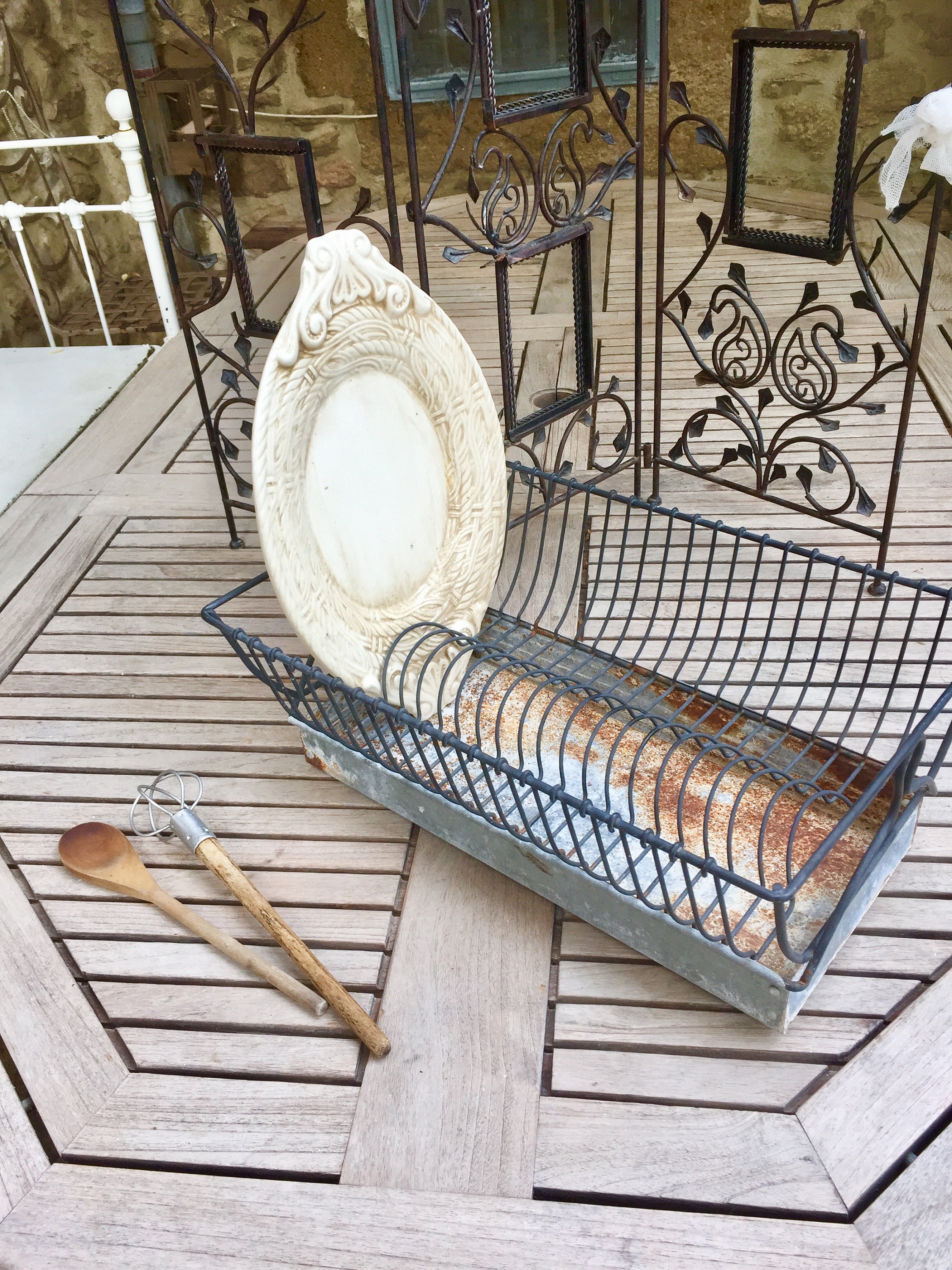 French draining rack / French Metal dish drying Rack with drainer tray