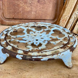 Cast iron cooling rack hotsell