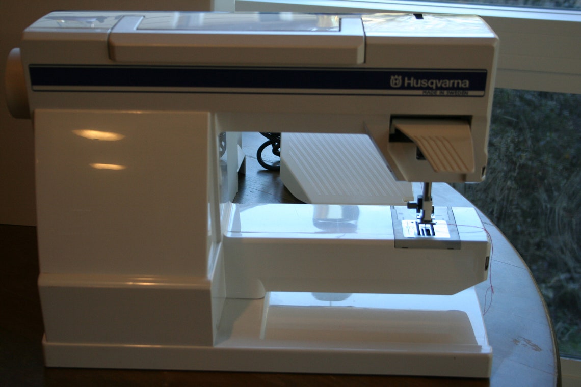 Husqvarna Viking 400 Sewing Machine | Etsy