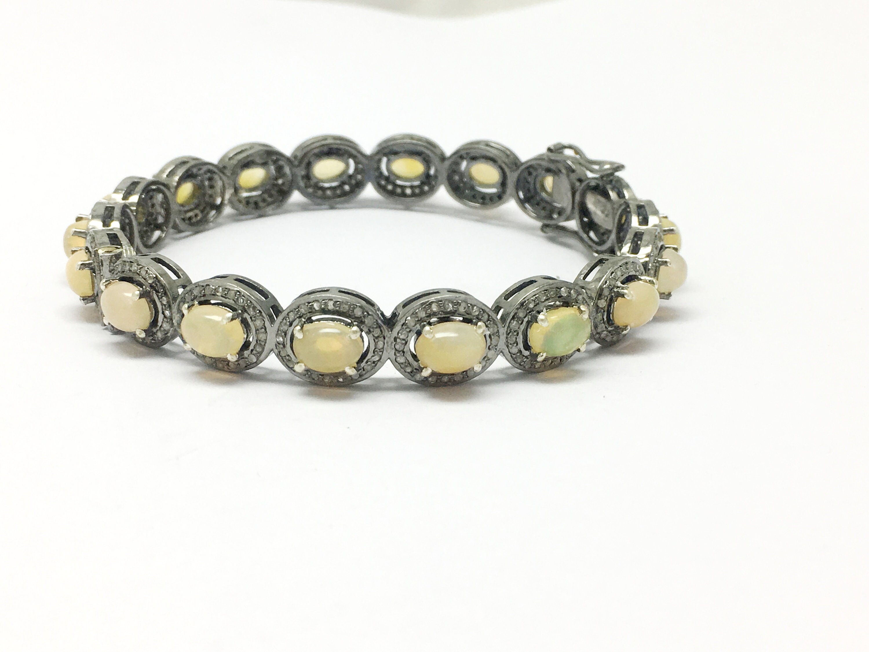 Massive 925 Sterling Silber schwarz Finish zu öffnen Opal Armreif mit pflastern Diamanten für die Geschenke Mädchen und Frauen Weihnachtsgeschenke Hochzeitsgeschenke