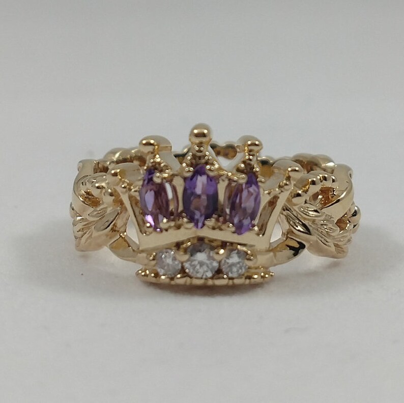 14k Crown Ring With Amethyst /& Diamonds