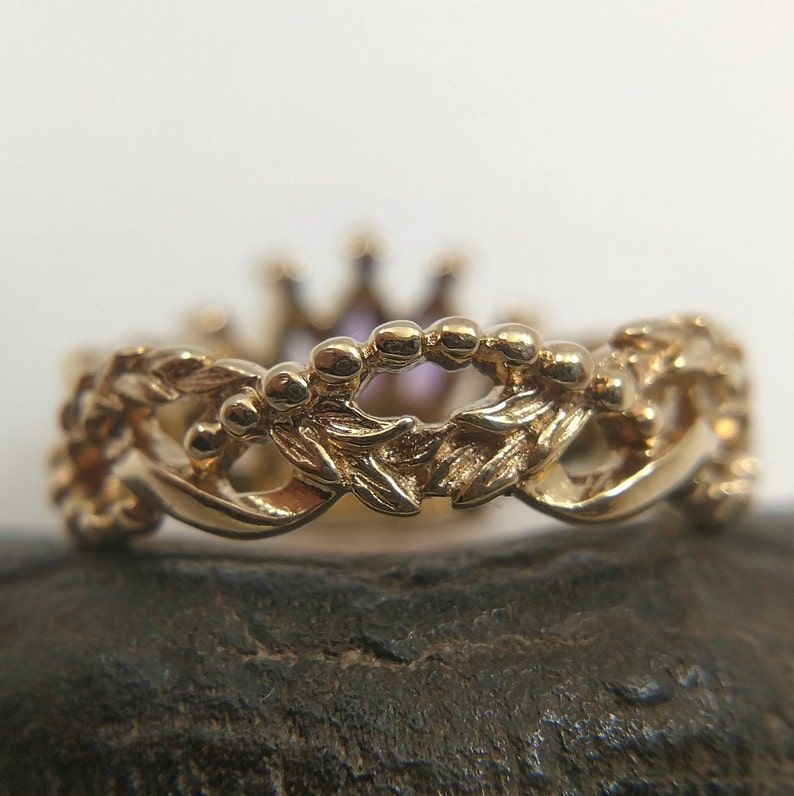 14k Crown Ring With Amethyst /& Diamonds