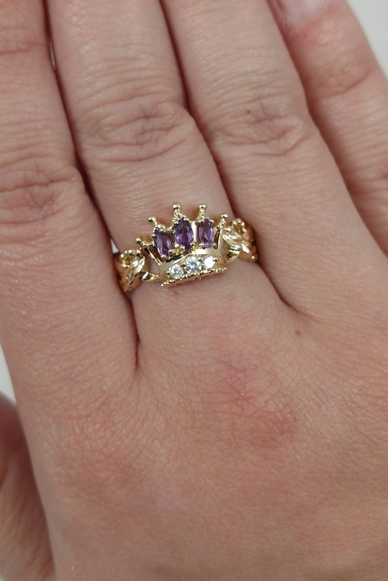 14k Crown Ring With Amethyst /& Diamonds