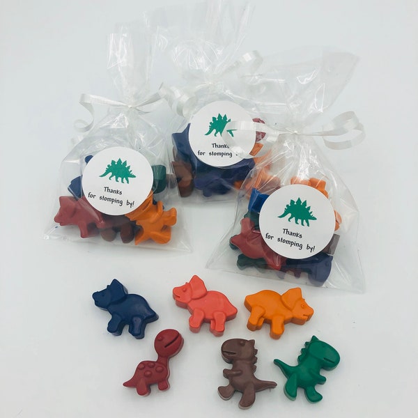 Dinosaur Personalized Crayons, Dinosaur party favors, Dinosaur birthday, Dino Favors