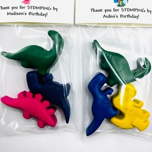 Dinosaur Personalized Crayons, Dinosaur party favors, Dinosaur birthday, Dino Favors