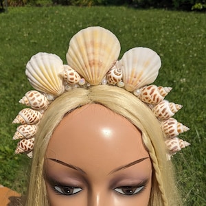 Seashell Mermaid Crown: Boho Tiara Headband for Beach Festival
