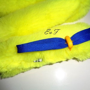 Fur dog dummy fur tractor rabbit IMITAT training fur dummy 80 grams neon yellow price per piece
