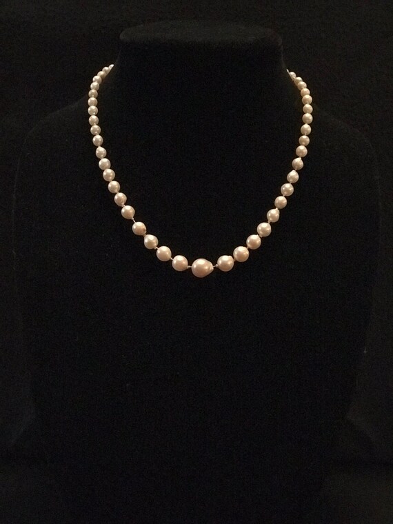 Cultured Pearl Necklace with 10K White Gold Clasp