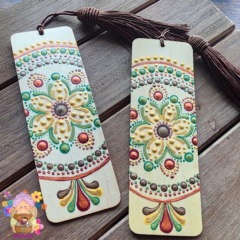 Natural Flower Wood Mandala Bookmark Hand Painted Dot Art Bookmark