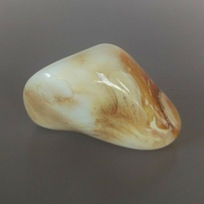 WhiteYellow Natural Baltic Amber Stone 14.4 Gram.