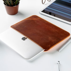 Slim Leather Sleeve Bag for MacBook Air Retina 2020, MacBook Air M1 2020 & M2 2023, MacBook Pro 13 inch M1 and M2, MacBook Pro 16 and 16.2 zdjęcie 1