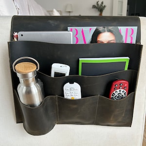 Leather Sofa Armrest Organizer, Handmade Couch & Sofa Caddy with 5 Pockets for Phone, Book, Magazines, Tablet, Remote Controls
