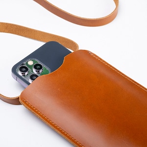 Leather iPhone Case, Handmade Smartphone Bag, Custom Mobile Crossbody, Mobile Mini Case, iPhone Travel Case, Light Tobacco