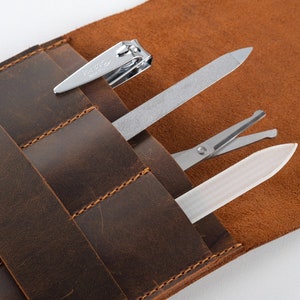Skórzany zestaw do manicure, ręcznie robiony organizer na narzędzia, spersonalizowany pokrowiec na nożyczki, etui na manicure i pedicure, etui na przybory do pielęgnacji paznokci, prezent dla niej