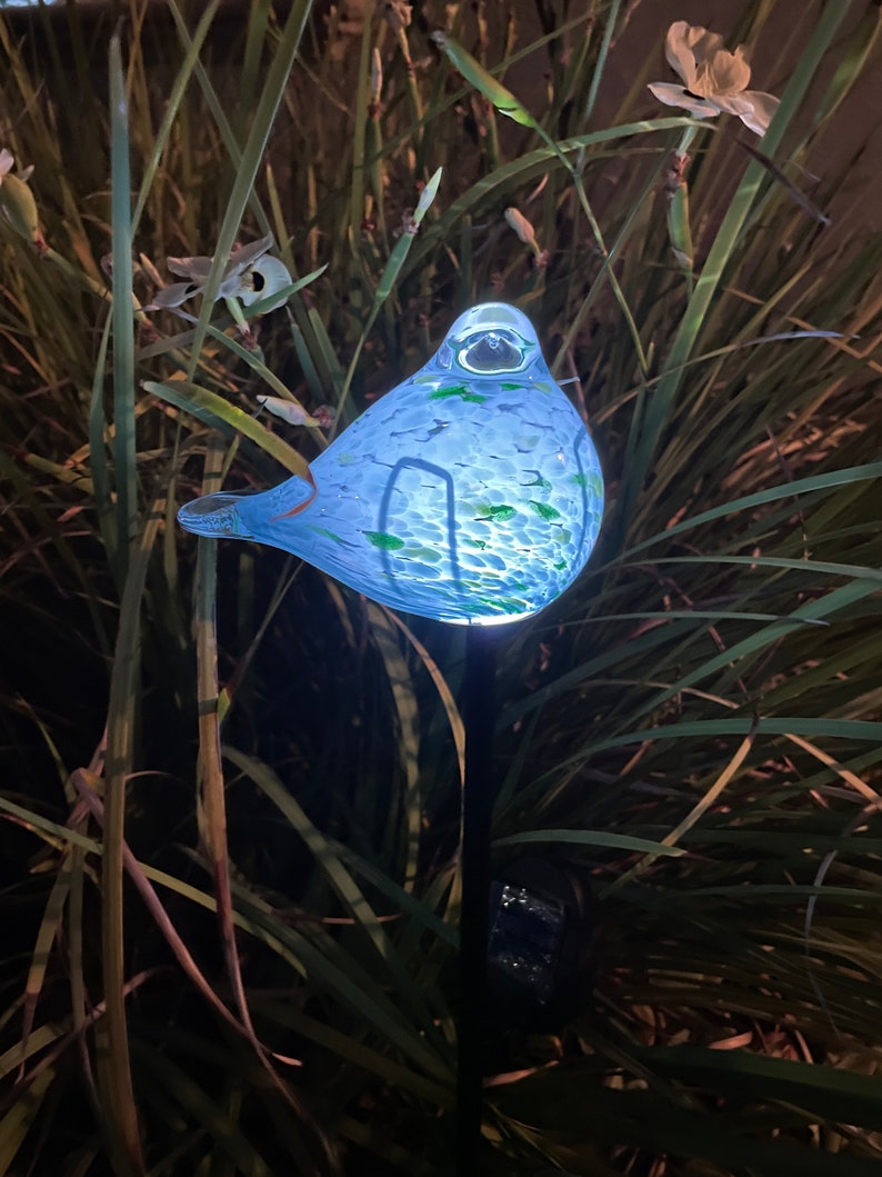 Set of 2 Handmade Art Glass LED Solar path garden lights Bird Sun Catcher Garden Stake Statue Figurine BlueWhite image 9