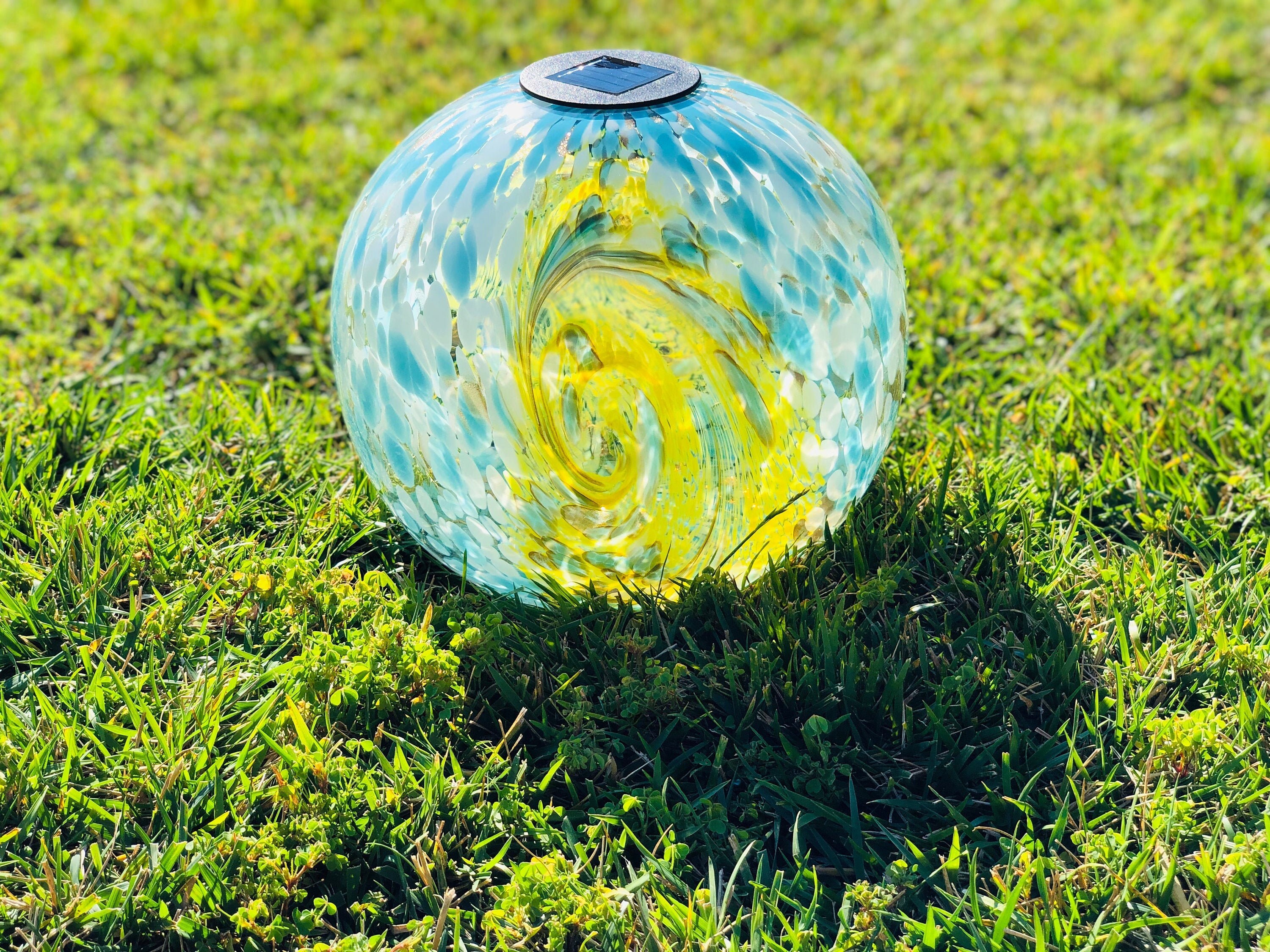 12 Xlarge LED Solar Orb Gaze Ball garden pathway Light patio Table