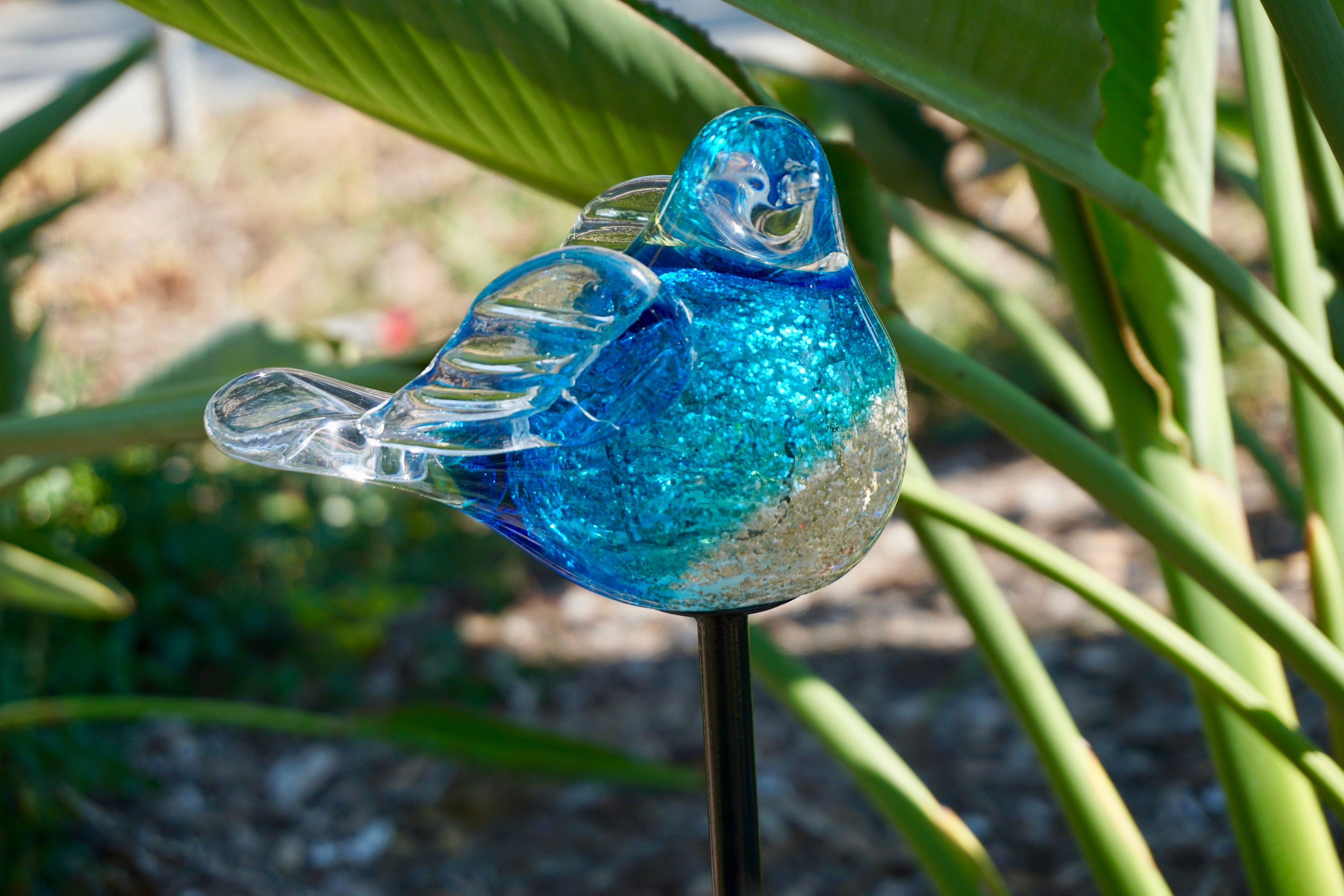 Free US Shipping Set of 2 Solar LED Bird/Dove Mica Glitter Art Glass