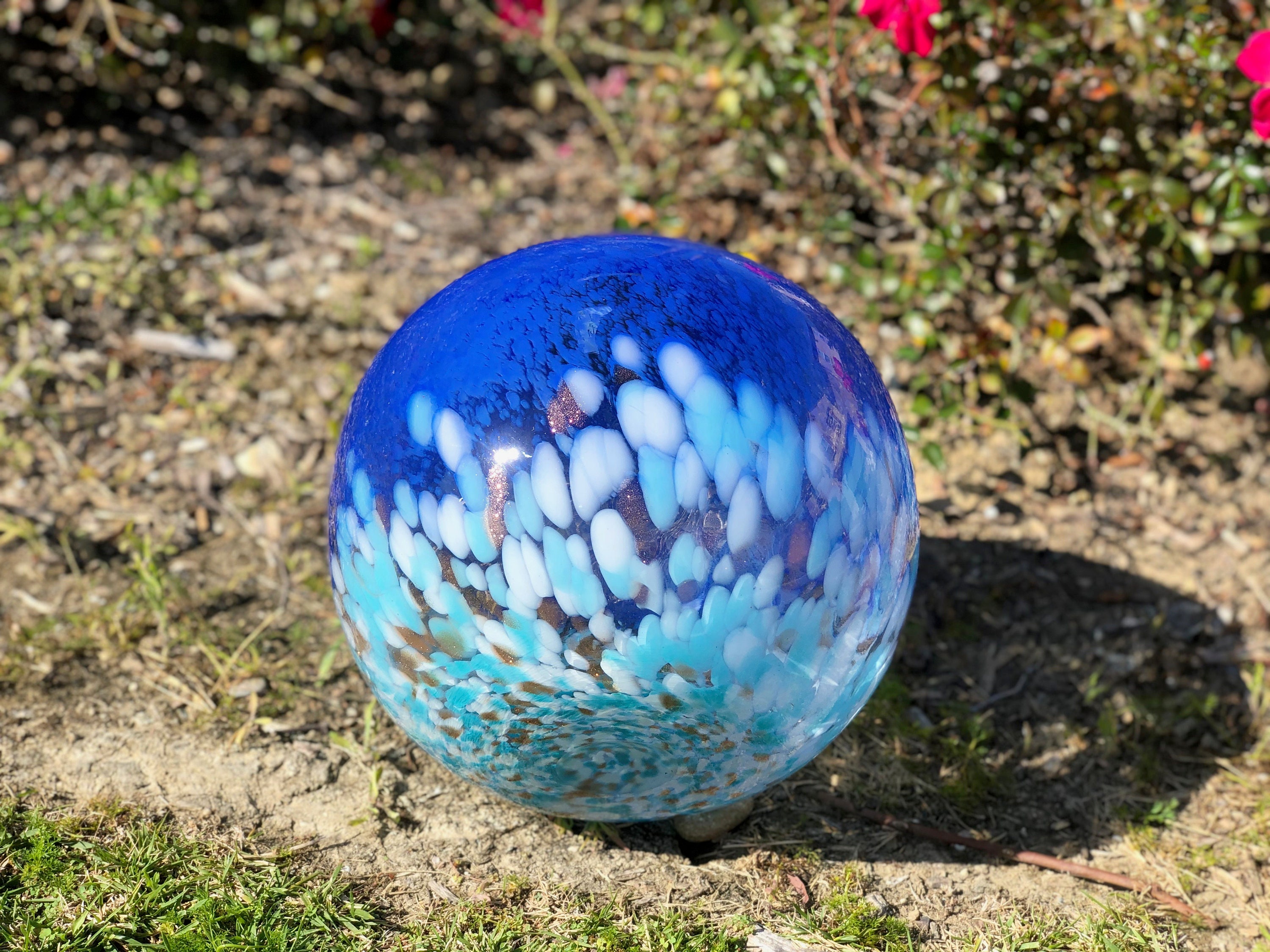 12 XLarge LED Solar Orb Gaze Ball/Garden/Pathway Light/Patio Table