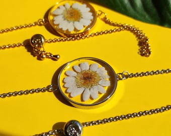 Daisy Flower Bracelet, Botanical Jewellery for Nature Lovers